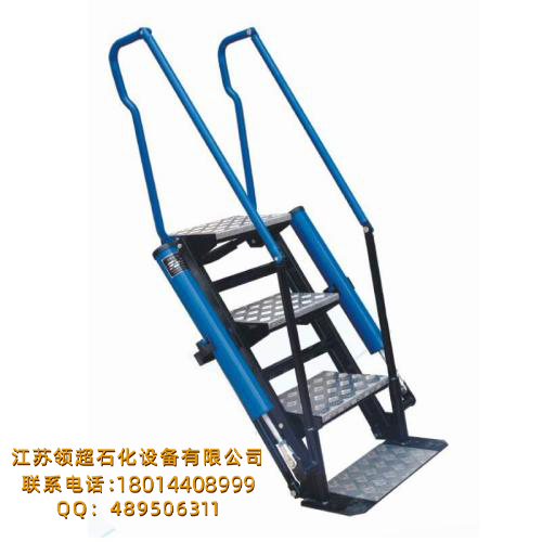 福建廈門客戶定制的折疊梯活動梯(簡易梯三步梯四步梯五步梯側裝梯)已發(fā)貨(1) 福建廈門客戶定制的折疊梯活動梯(簡易梯三步梯四步梯五步梯側裝梯)已發(fā)貨(1)